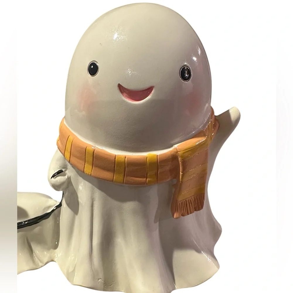 NWT Viral Waving Scarf Ghost and Dog Figurine